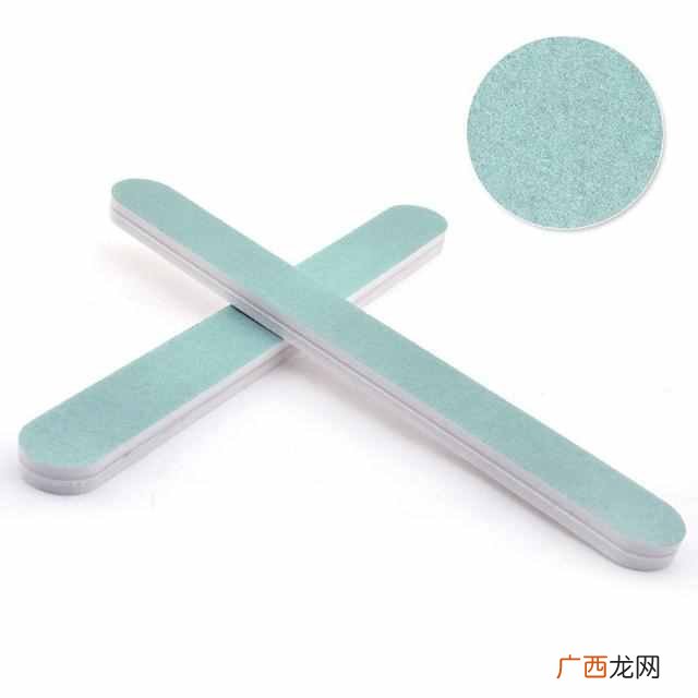 蔻丹是什么意思，蔻丹和普通美甲的区别！