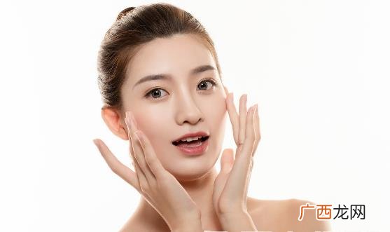 冬季控油补水妙招 油性皮肤如何控油补水