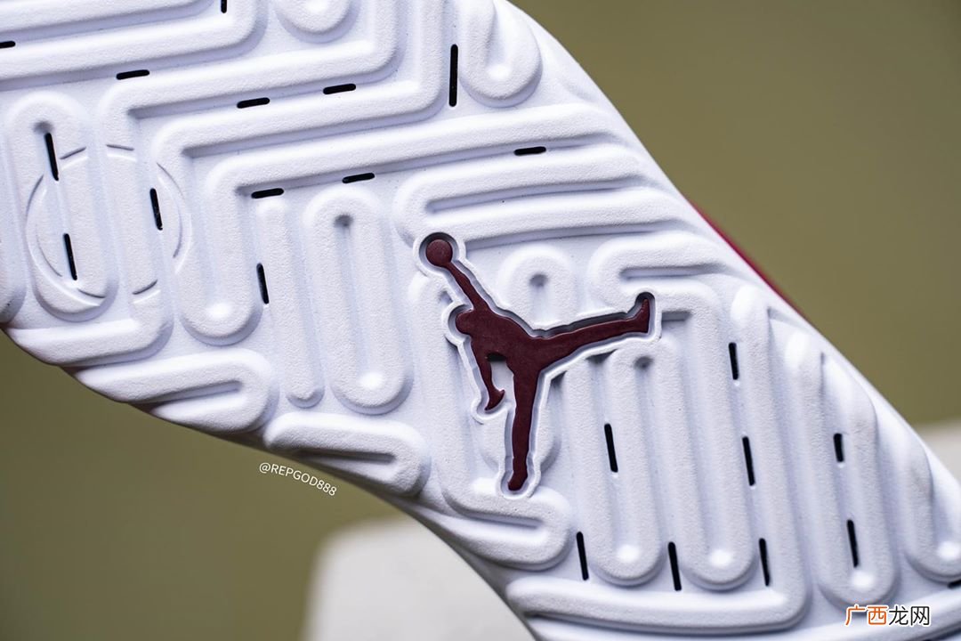 Air Jordan 1 React “Noble Red”发售价格