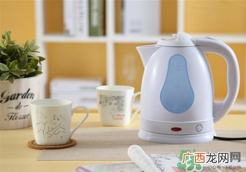 喝烫水对胎儿有害吗?经常喝烫水会怎么样?