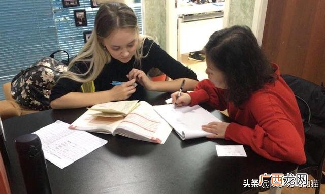 女生适合什么行业前景好 现在学什么行业和技术前景好女生