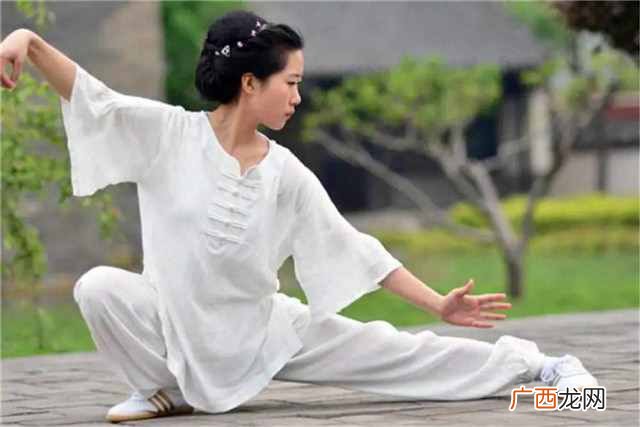 解说两者间区别及含义 谚语是什么意思俗语是什么意思