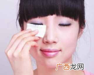分享睫毛膏卸妆技巧及注意事项 睫毛膏怎么卸比较干净