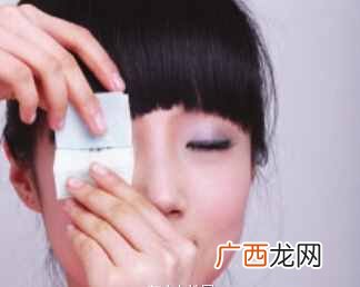 分享睫毛膏卸妆技巧及注意事项 睫毛膏怎么卸比较干净