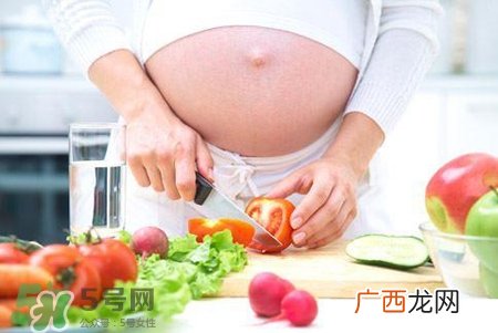 孕期便秘吃什么最有效？孕期便秘对胎儿有影响吗