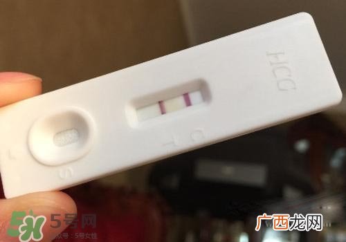 怀孕两个月试纸颜色浅怎么回事？怀孕两个月试纸颜色浅什么原因？