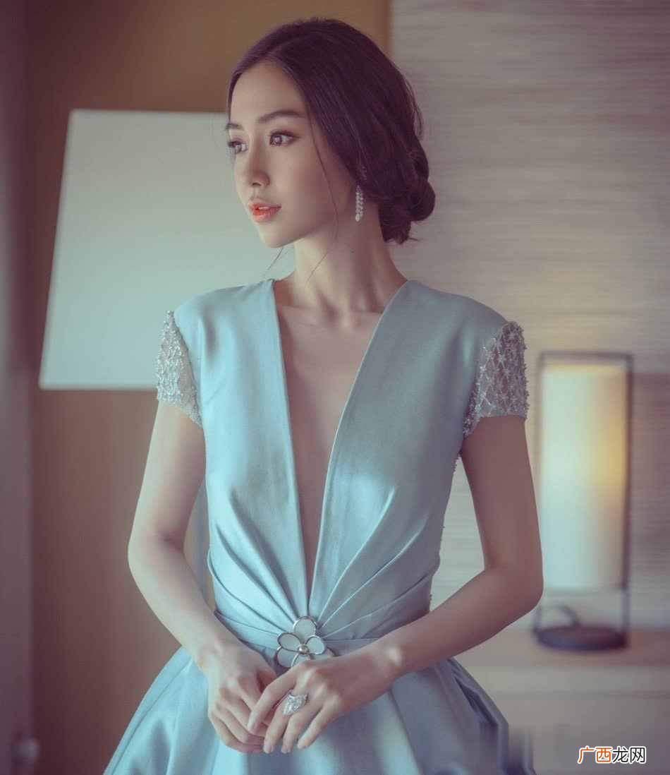 曝光angelababy照片鲜明对比 angelababy整容前后照片对比