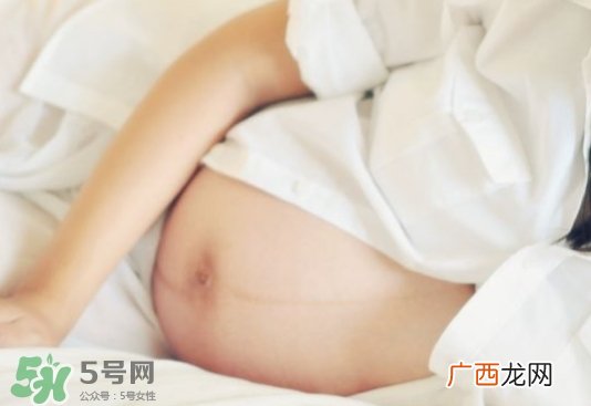 怀孕6个月下面流黄水是怎么回事?怎么办?
