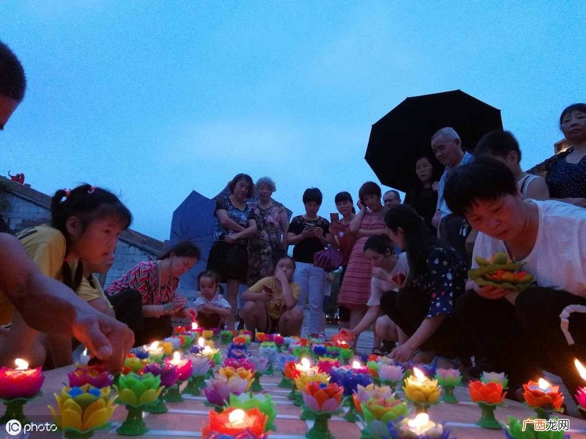 七月半节日由来及风俗习惯 中国七月半是什么节