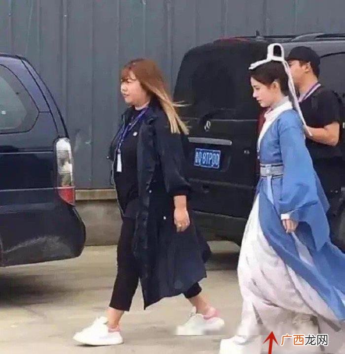 赵丽颖身高体重各是多少，赵丽颖身高165cm