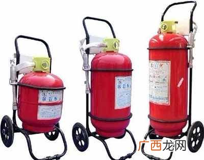教你使用各种灭火器及注意项 灭火器正确使用方法是怎么样的
