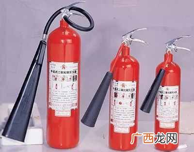 教你使用各种灭火器及注意项 灭火器正确使用方法是怎么样的