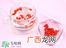 怀孕初期口干正常吗？怀孕口干怎么回事？
