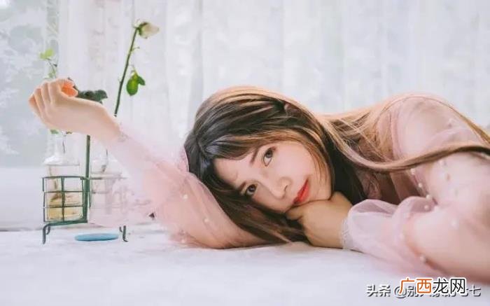 异性缘好的女生特点，异性缘超好的四种女人