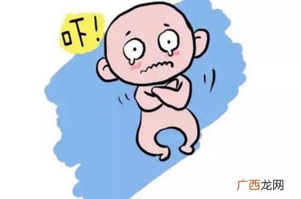 新生儿睡觉一惊一惊新生儿睡眠不好的原因
