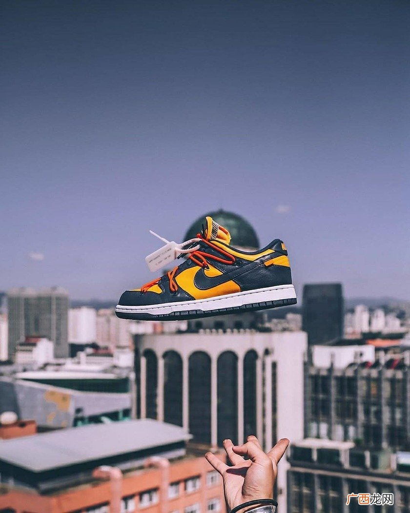 Off -White x Nike Dunk Low 你抢到了吗？