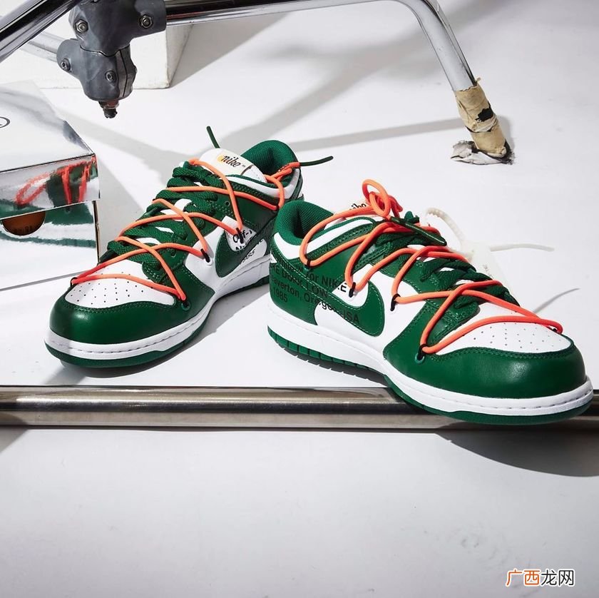 Off -White x Nike Dunk Low 你抢到了吗？