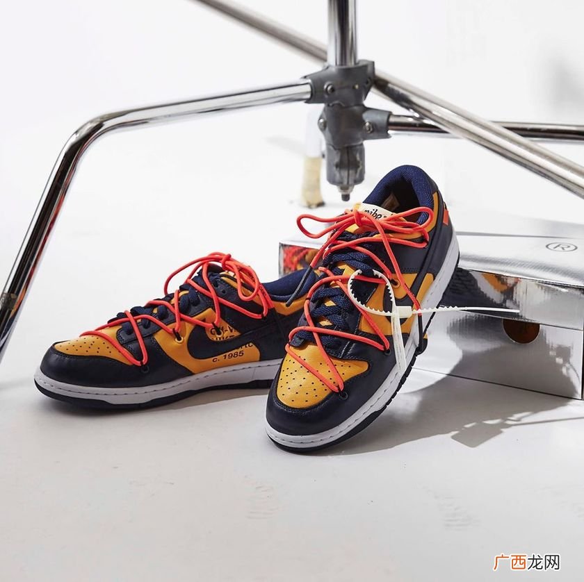 Off -White x Nike Dunk Low 你抢到了吗？