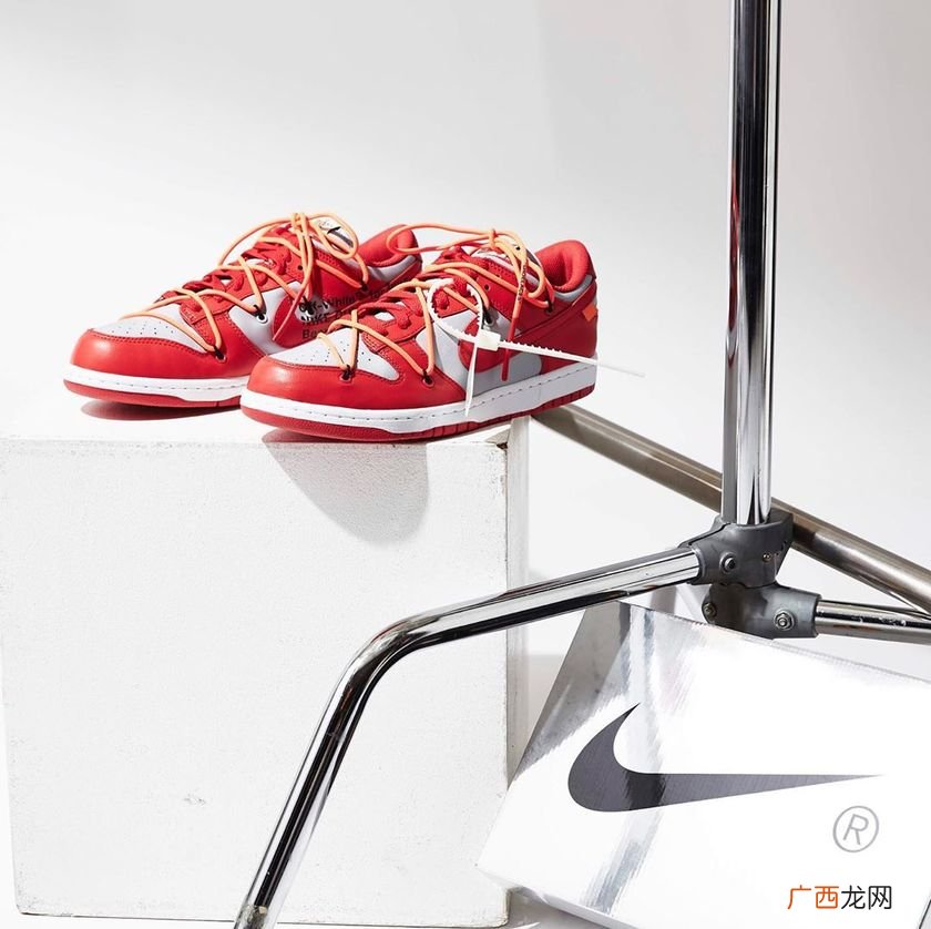 Off -White x Nike Dunk Low 你抢到了吗？