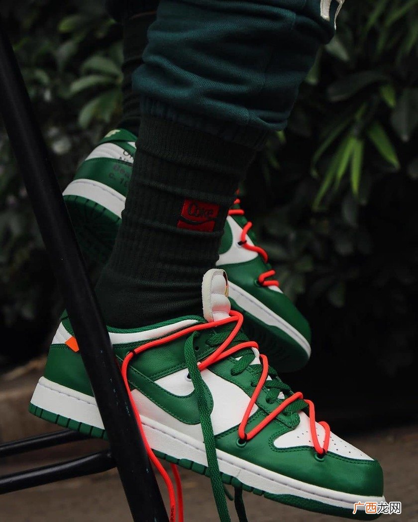Off -White x Nike Dunk Low 你抢到了吗？
