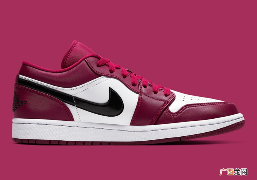 玫红配色 Air Jordan 1 Low 即将正式发售