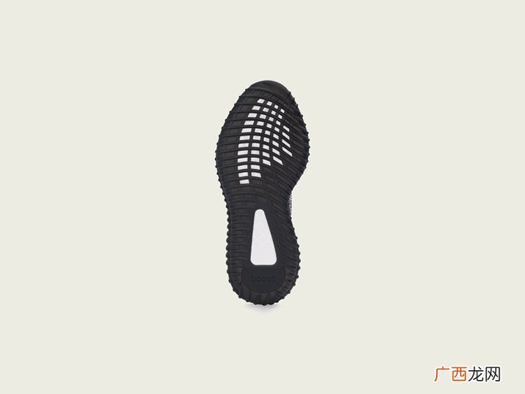 黑红拼接Yeezy350V2 12月20日正式发售
