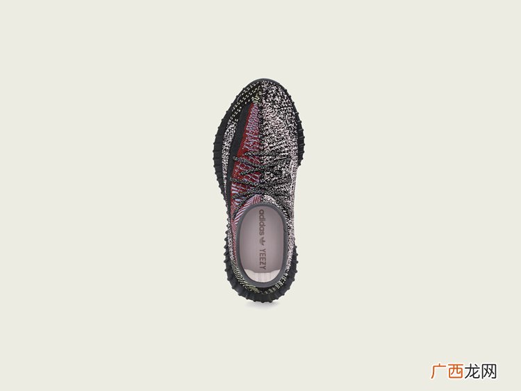 黑红拼接Yeezy350V2 12月20日正式发售