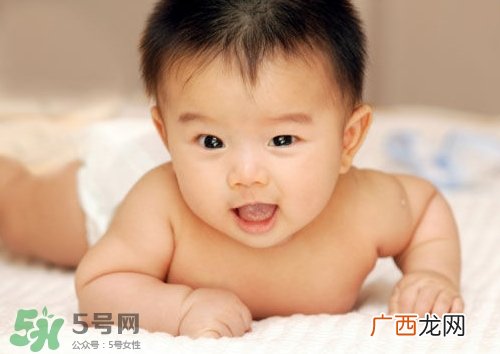 新生儿掉头发是怎么回事?新生儿掉头发是什么原因?