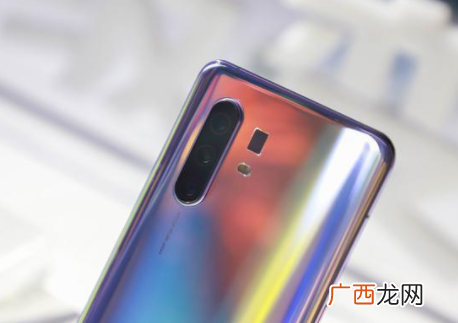 vivo X30和荣耀V30区别对比哪个好用
