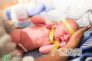 如何清洁宝宝肚脐宝宝脐带的护理方法