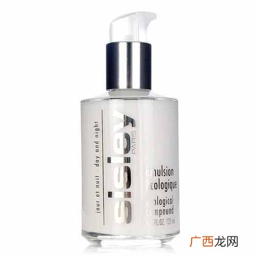 补水必备的10款护肤品  22岁用什么护肤品好补水效果好