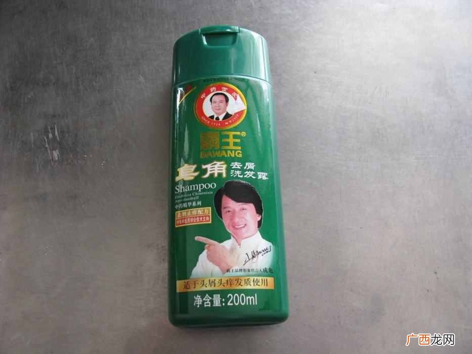 实测清扬洗发水控油效果 清扬控油洗发水真的控油吗