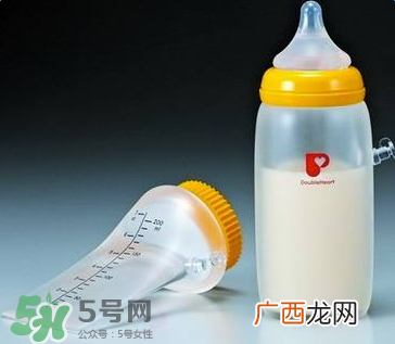奶瓶能用洗洁精洗吗？洗洁精能洗奶瓶吗？