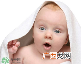 宝宝误吃洗洁精了该怎么办？宝宝不小心吃了洗洁精应该怎么办？