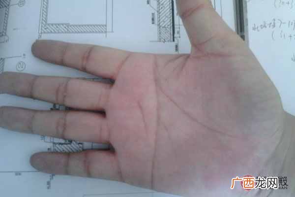 断掌男的命运分析 左手断掌的男人的命好不好