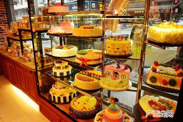 在镇上开蛋糕店怎么样,在农村开一家蛋糕店怎么样