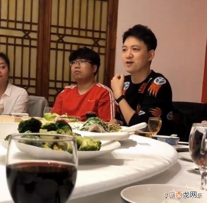 山东电视台原主持人，山东卫视著名主持人李鑫转行做直播
