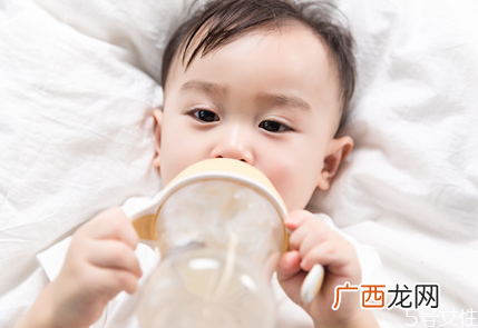 温好没吃的母乳可以放回冰箱吗为什么不建议用热水加热母乳