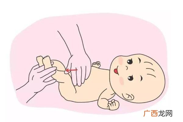 新生儿胀气可以趴着睡吗婴儿趴着睡肠胀气怎么办