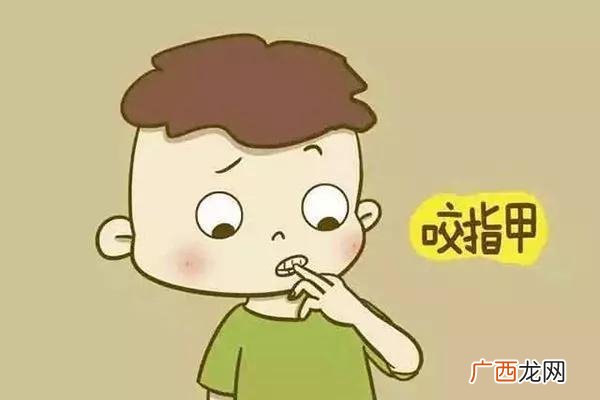 宝宝啃指甲怎么回事宝宝啃指甲是缺什么