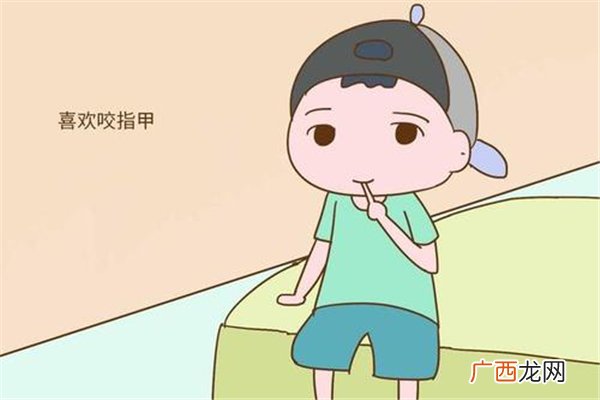 宝宝啃指甲怎么回事宝宝啃指甲是缺什么
