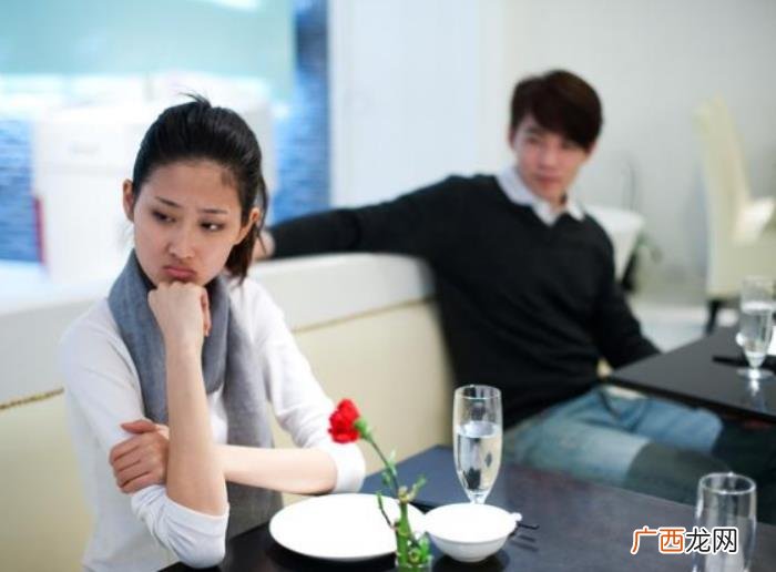 男朋友控制欲太强该分手吗,男友控制欲极强引厌烦