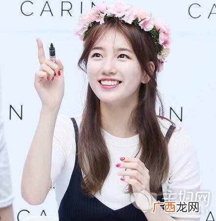 首选这9个减龄发型 女生额头大适合什么发型