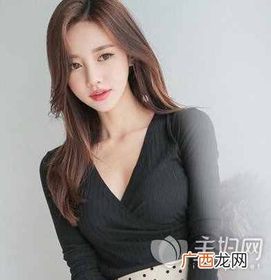 首选这9个减龄发型 女生额头大适合什么发型