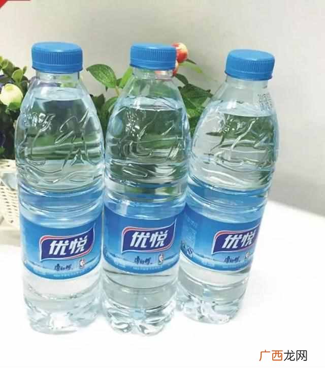 超市一箱康师傅矿泉水多少钱（生产过程大曝光