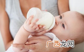 宝宝吃奶粉上火有什么表现症状