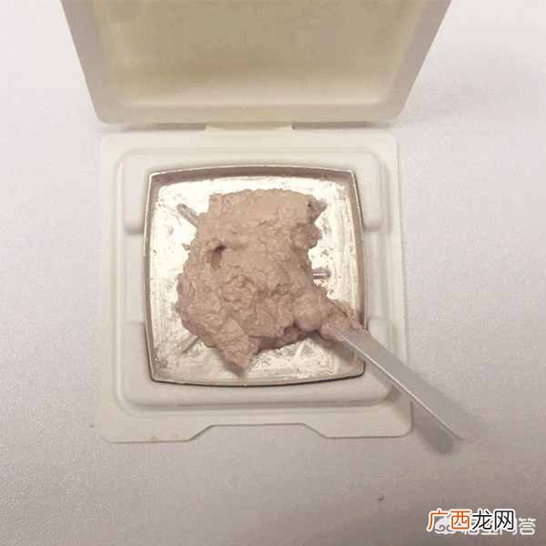 教你一招让碎粉饼恢复如初 粉饼碎了怎么复原