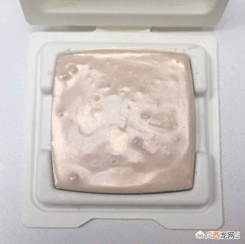 教你一招让碎粉饼恢复如初 粉饼碎了怎么复原