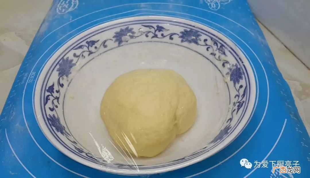 初学者用烤箱做面包 烤箱烤面包的做法家常做法