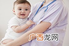 宝宝乳牙长歪了怎么办?4种妙方保护牙齿